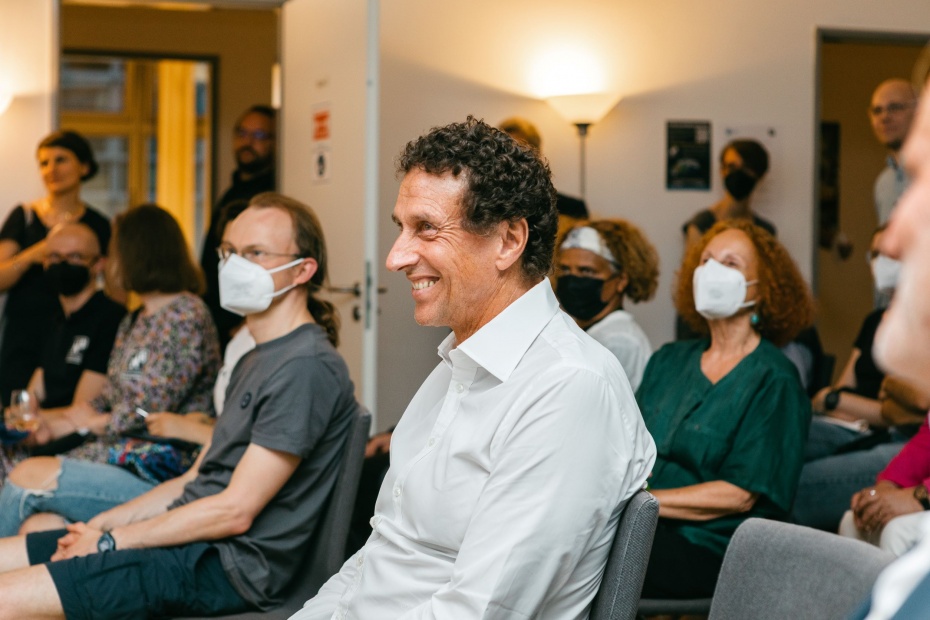 Auch Julian Nida-Rümelin, Hochschulratsvorsitzender der HHB i. Gr., war mit einem Vortrag über Demokratie und Wahrheit dabei (Foto: Konstantin Börner)