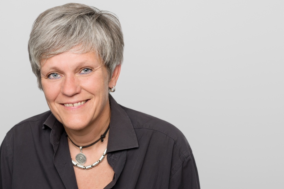   „Auch die ­Menschen, die nicht in die ­Mitte der ­Gesellschaft ­zurück und nicht ­produktiv zum ­Steuerhaushalt beitragen wollen, ­haben ein Recht auf körperliche ­Unversehrtheit“, sagt Katrin Schwabow, verantwortlich für die Wohnungslosenhilfe im Humanistischen Verband Berlin-Brandenburg KdöR.