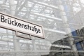 Das Ausbildungsinstitut für Humanistische Lebenskunde befindet sich in der Brückenstraße 5a (Erdgeschoss, links)