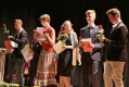 Der große Augenblick, Urkunden und Rosen für die Jugendlichen