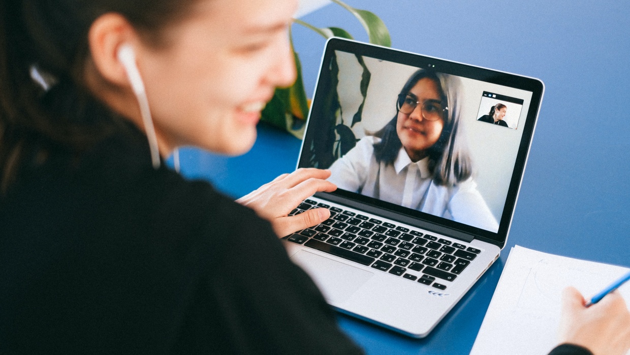 Digitale Lehre am Ausbildungsinstitut für Humanistische Lebenskunde