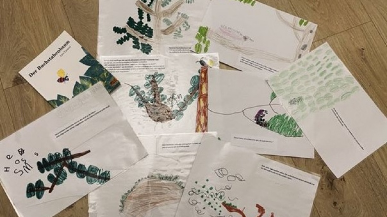 Die gemalten Bilder der Kinder zur Geschichte